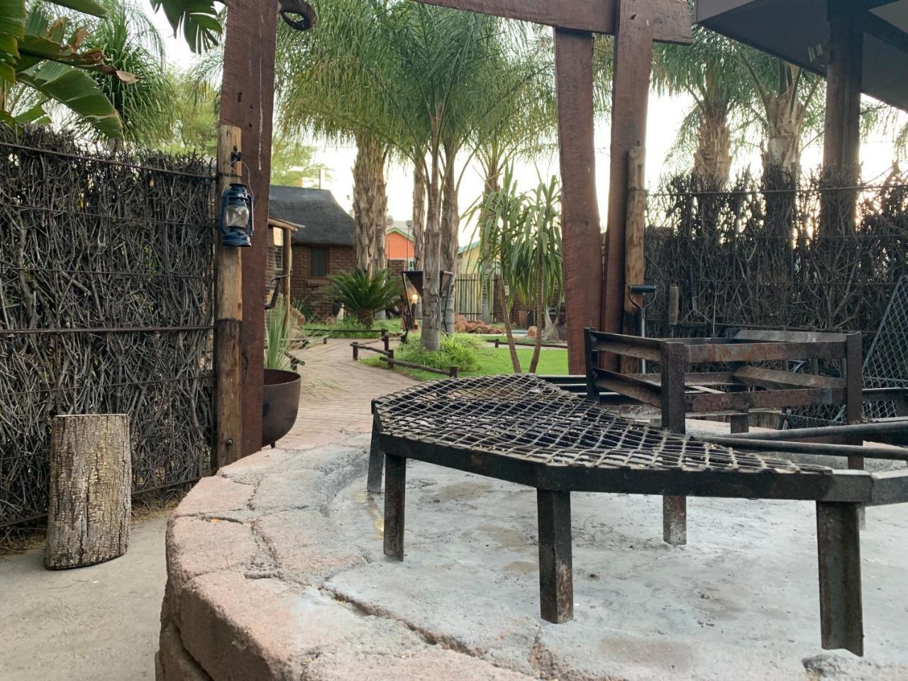 Country Lodge Upington Exterior foto