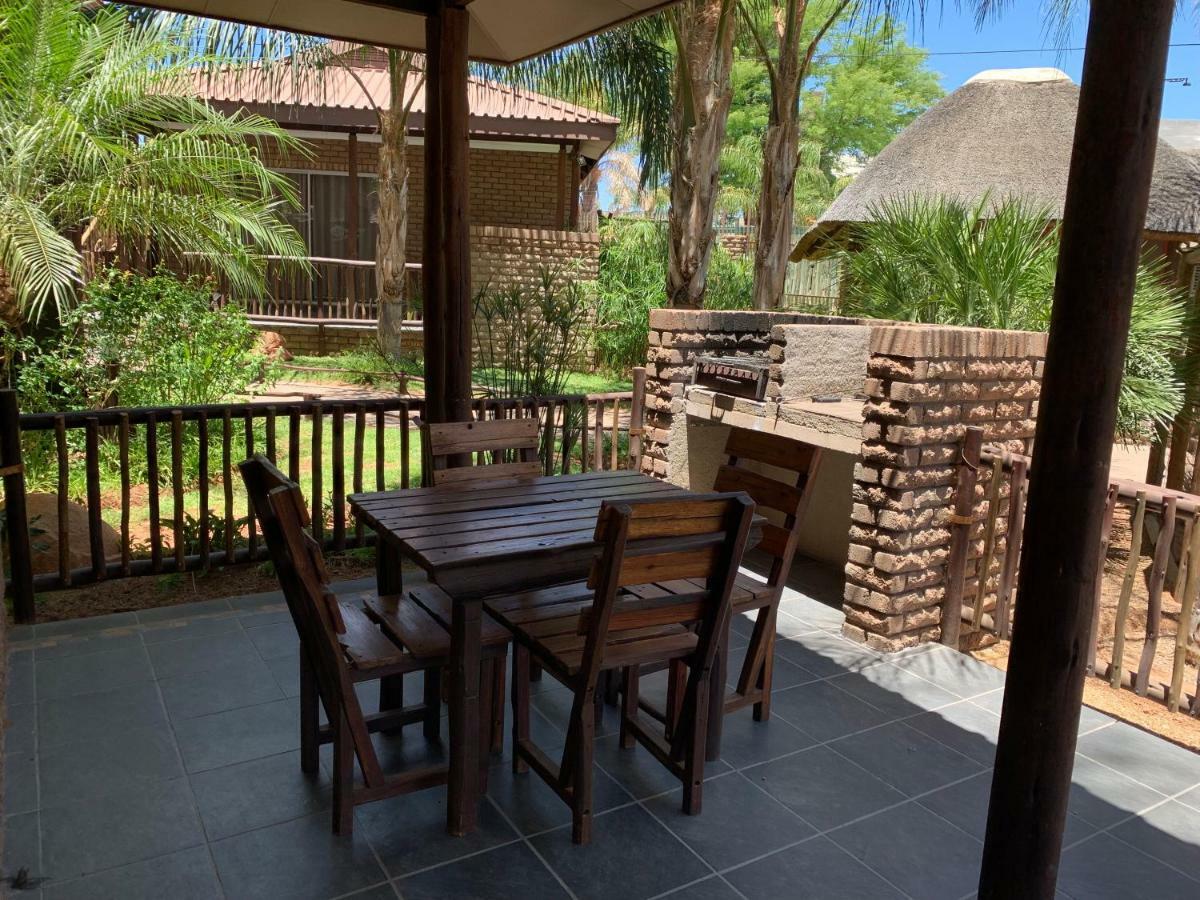 Country Lodge Upington Exterior foto