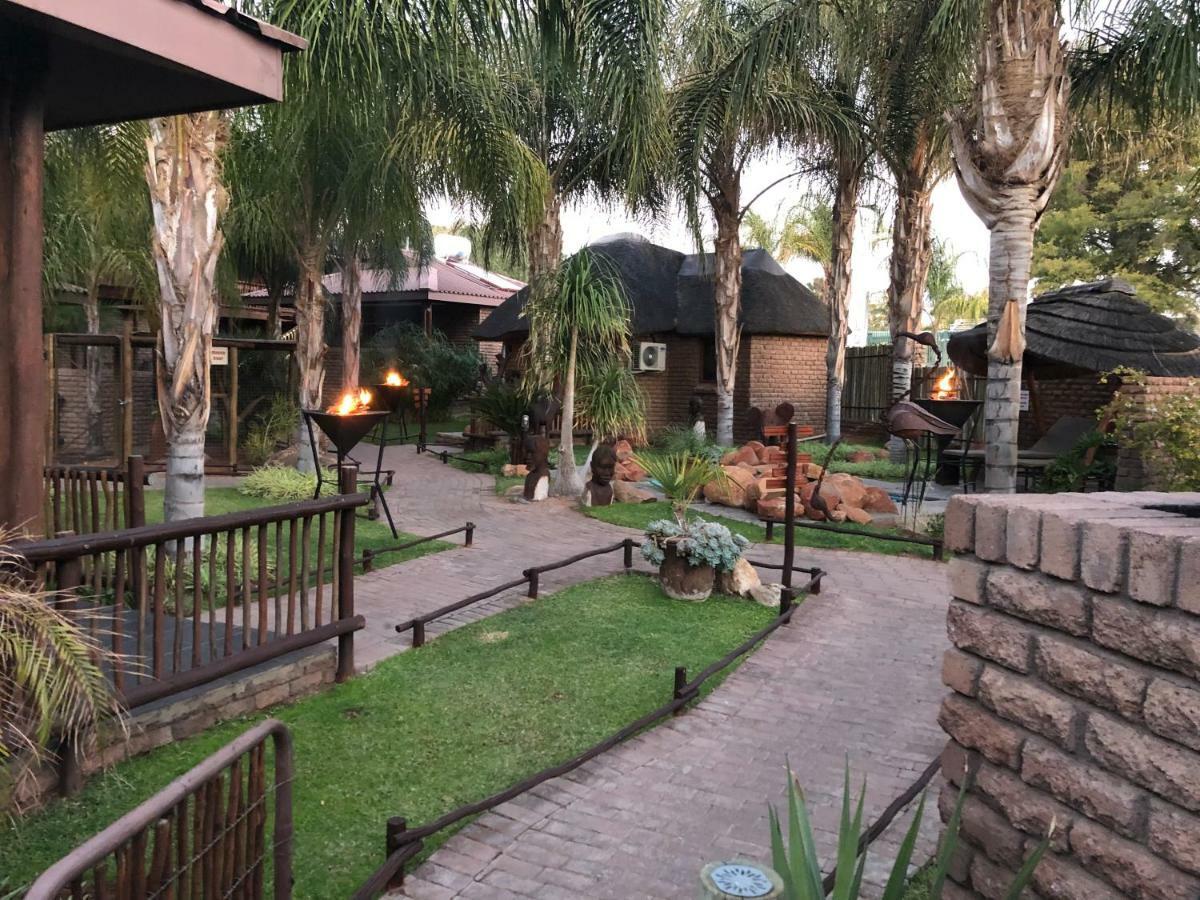 Country Lodge Upington Exterior foto