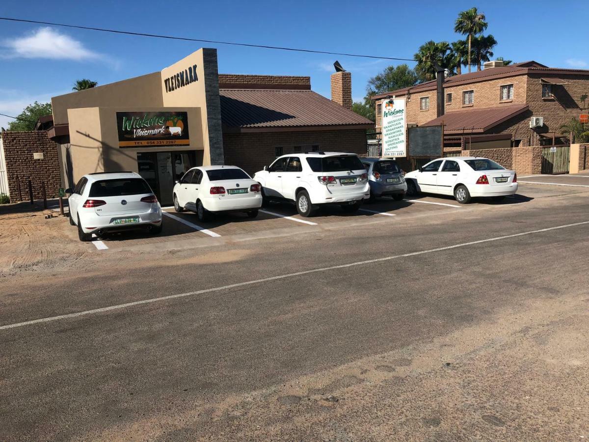 Country Lodge Upington Exterior foto